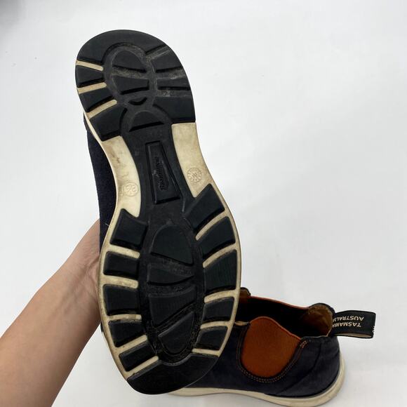 Blundstone Men's Navy Suede Orange Chelsea Boots - Picture 7 of 9